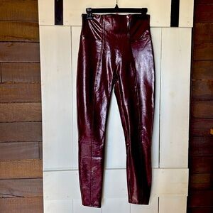 SPANX Faux Patent Leather Leggings Size M. Worn once. Like new.